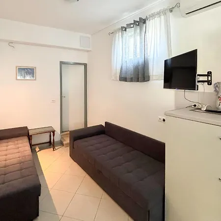 Awesome In With House Sea View *